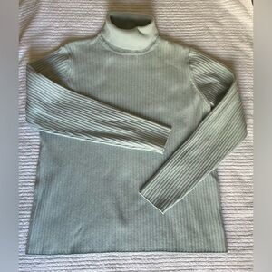 Eddie Bauer turtleneck sweater, size XL